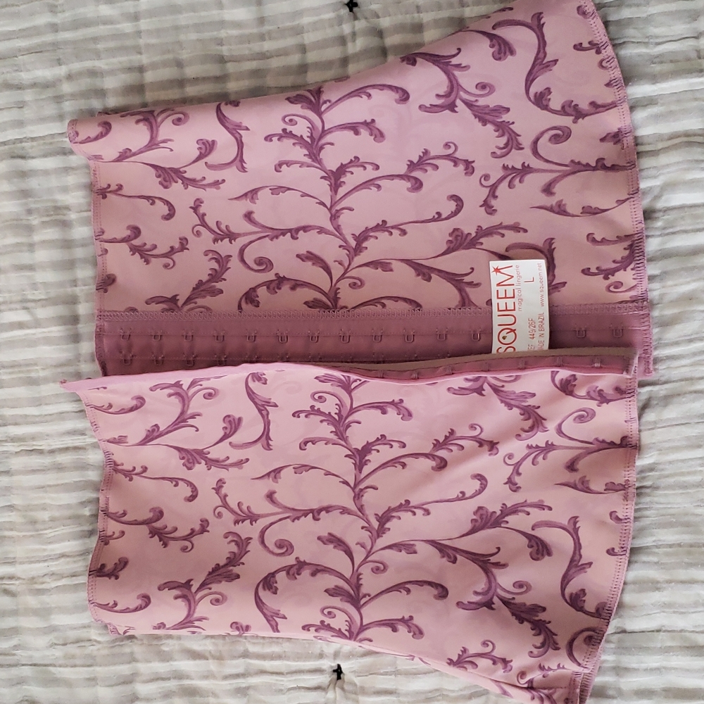 Squeem slimming girdle